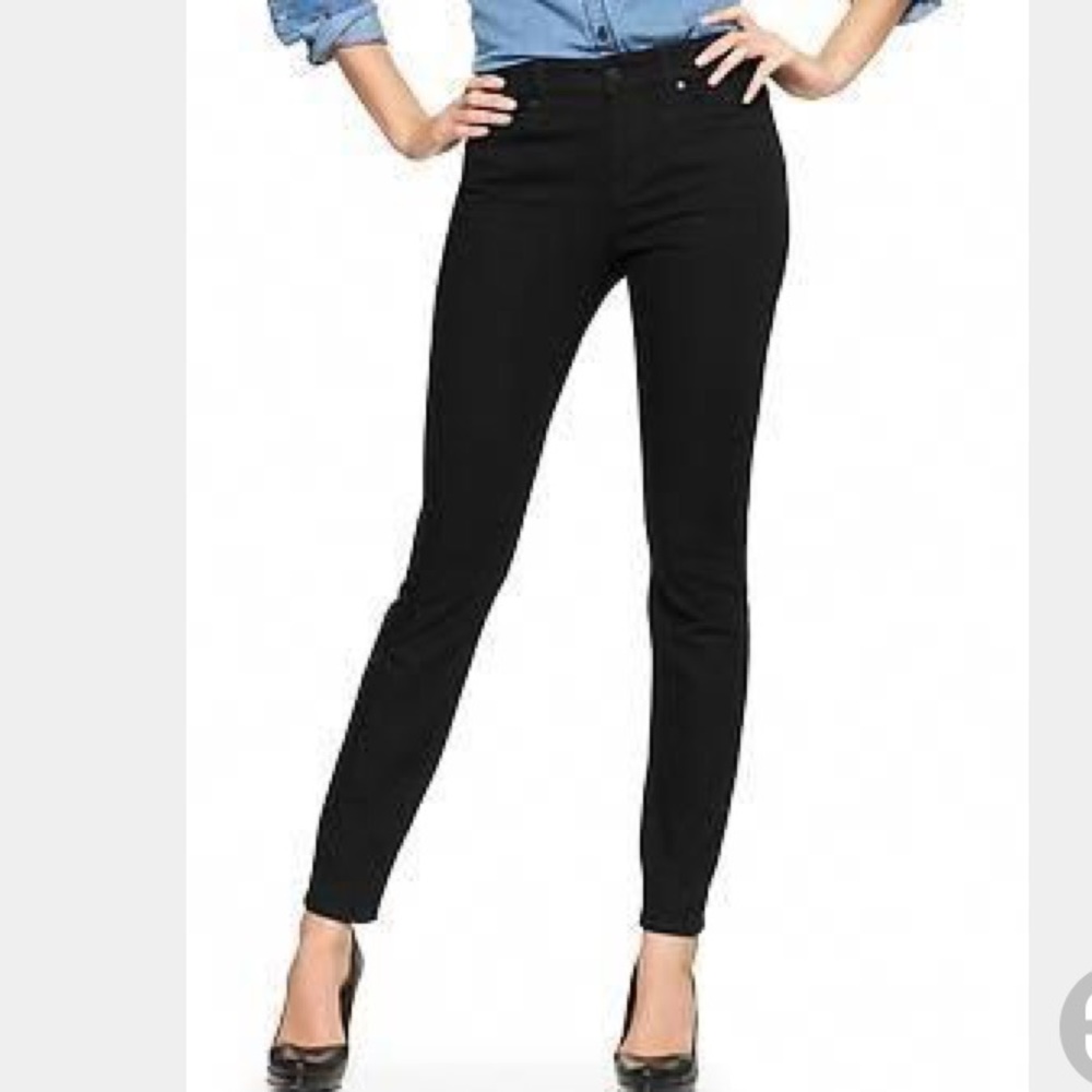 GAP Jeans, Black, Size 28 (Approximately sz 8)